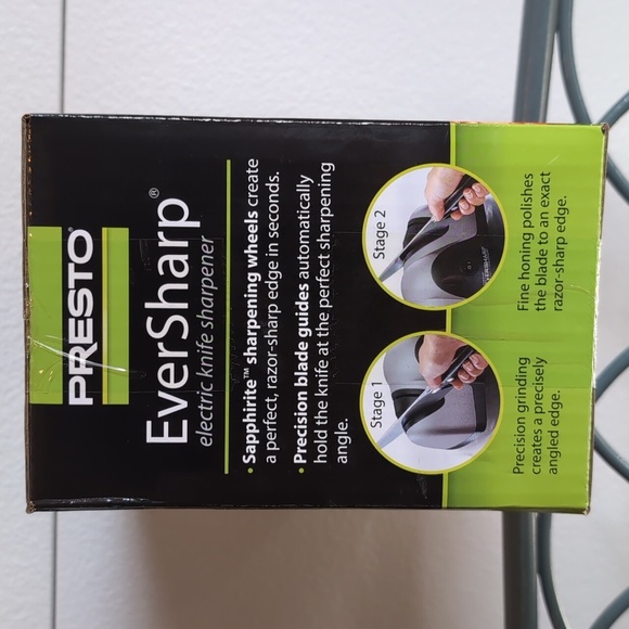 Presto EverSharp Electric Knife Sharpener - Black and White - Picture 4 of 4